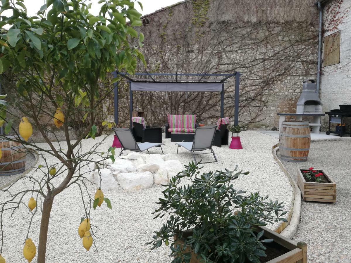 Le Domaine Du Haut Preau Saint-Palais-de-Negrignac Bagian luar foto